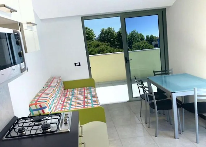 Bright With Terrace In Apartmán Bibione